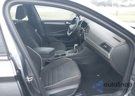 2023 Volkswagen Jetta 1.5T Sport from USA, damaged, VIN 3VWBM7BU8PM033886